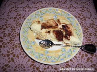 Нежный творожный пудинг с грушами и корицей