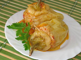 Перцы, фаршированные капустой с фаршем