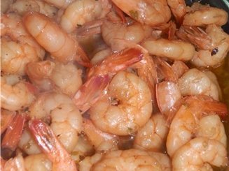 Креветки, запеченные в соевом соусе с розмарином