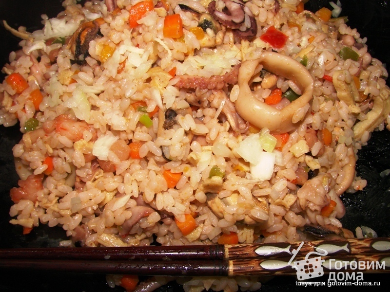 Рис с креветками в духовке