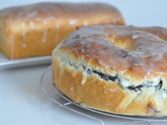 Сахарные булочки с медовой глазурью "Roulé au miel"