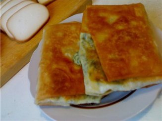 Ека или Горячая закуска из лаваша с сыром и зеленью