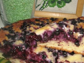 Черничный пирог с творожной заливкой