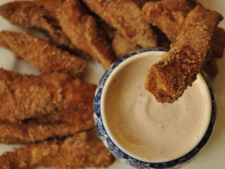Куриные палочки хрустящие с соусом