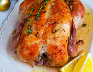 Курица в духовке с белым вином, лимоном и чесноком