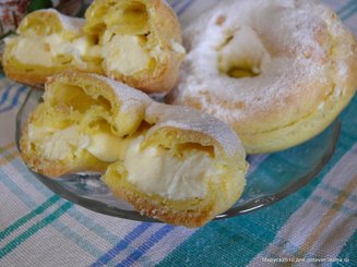 Кольцо с творожным кремом