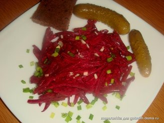 Свекла, тушенная в сметане