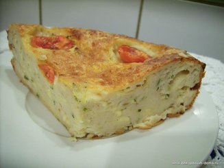 Творожно-хлебная запеканка с сыром и помидорами