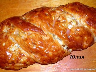 Шведский яблочный пирог с ромовой глазурью