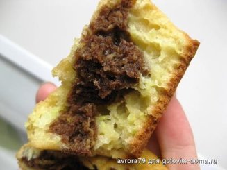 Мраморные маффины с цуккини