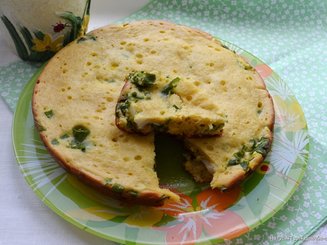 Пирог с яйцом и зеленым луком