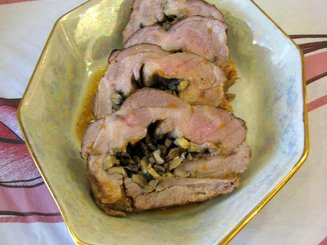 Мясной рулет в медово-апельсиновом соусе