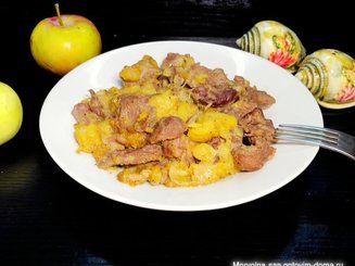 Свинина с яблоками по-тоскански