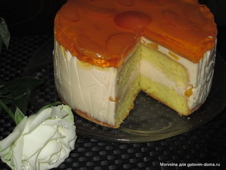 Торт-суфле с клубникой