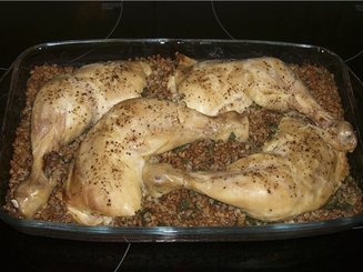 Курица с гречкой в духовке