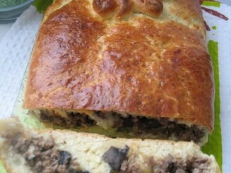 Кулебяка с ливером и грибами