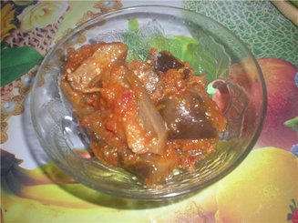 Баклажаны в аджике с яблоками