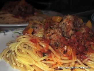 Спагетти с фрикадельками "Sugo"