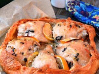 Курица, запечённая в съедобной тарелке