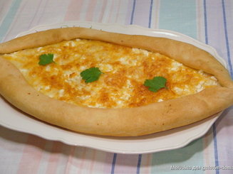 Пиде с сыром