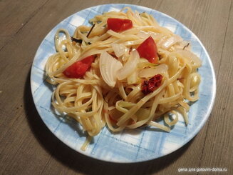 One Pan Pasta (паста и соус в одной сковороде)