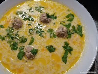 Сырный суп с фрикадельками и вермишелью