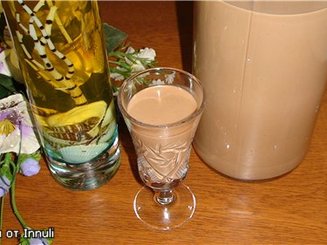 Ликер сливочно-шоколадный