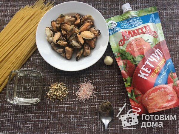 Паста с мидиями в томатном соусе Махеевъ фото к рецепту 1