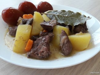 Рагу с печенью и овощами