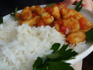 Курица с карри и ананасами