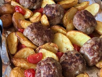 Итальянские котлеты с картофелем по-деревенски