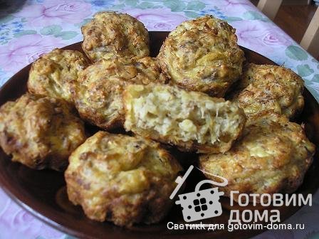 кабачковые кексы с луком и беконом