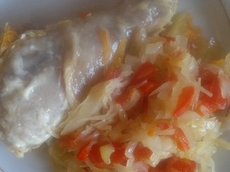 Капуста, запечённая в духовке с курочкой