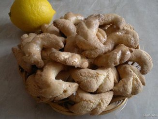 Лимонные полумесяцы