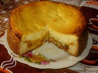 Сырник с абрикосами