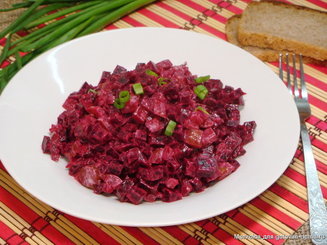 Салат из свеклы и огурцов