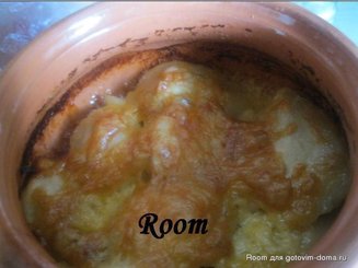 Веселые пельмени от Олеси (в горшочке под хрустящей корочкой)