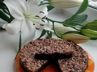Шоколадный пирог со штрейзелем
