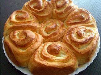 Булочки-бриоши с кремом патисьер