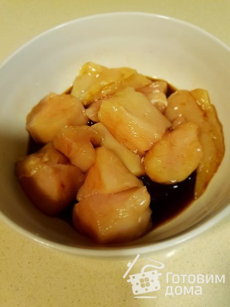Шашлычки из курицы  на сковороде с жареным рисом фото к рецепту 1
