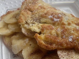 Омлет с бананом и корицей