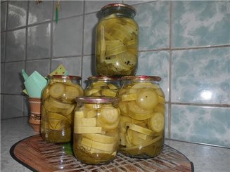 Кабачки маринованные по-болгарски