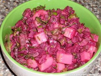 Салат из свеклы и огурцов