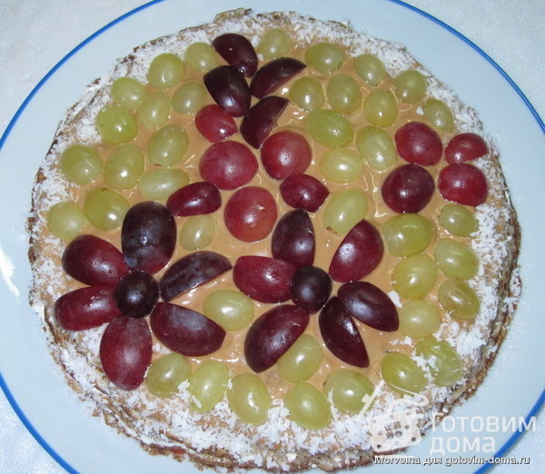 Блинный торт творожно-ягодный фото к рецепту 8