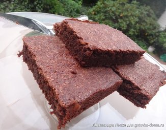 Сочный шоколадный пирог – просто и быстро