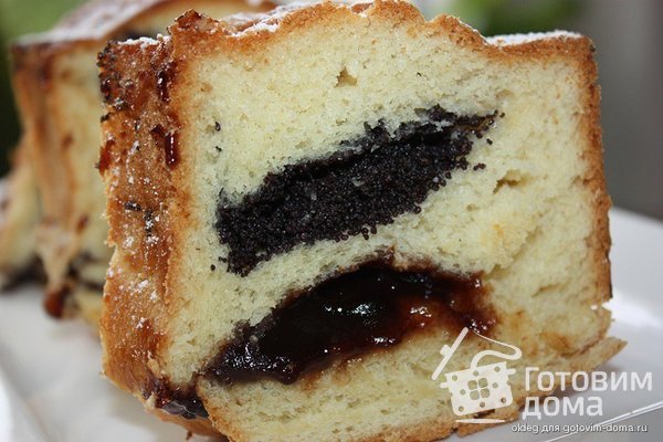 Сдобный венок с маком и сливовым джемом фото к рецепту 6