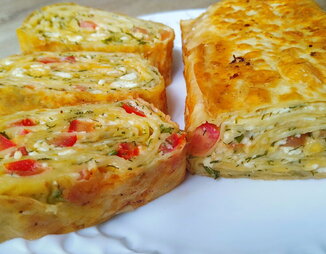 Рулет из лаваша с сыром на сковороде
