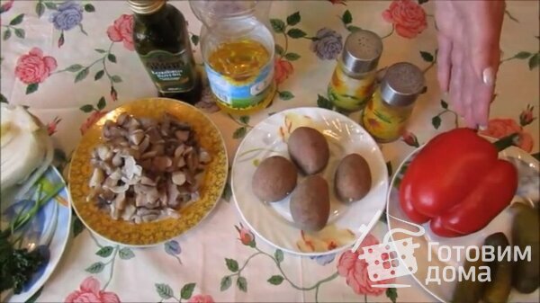 Постный салат с пекинской капустой и грибами фото к рецепту 1