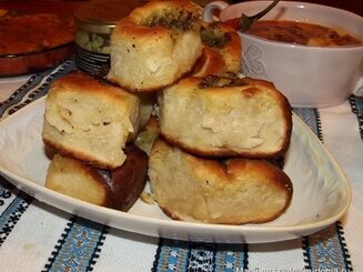 Булочки с ароматическим сливочным маслом