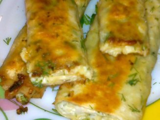 Ека или Горячая закуска из лаваша с сыром и зеленью